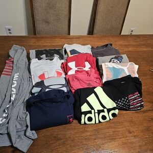 Name Brand Mens Medium Short Sleeve And 1 Long Sleeveshirts 70$